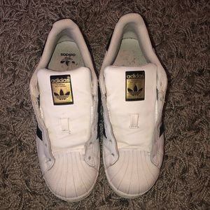 SUPERSTARS ADIDAS